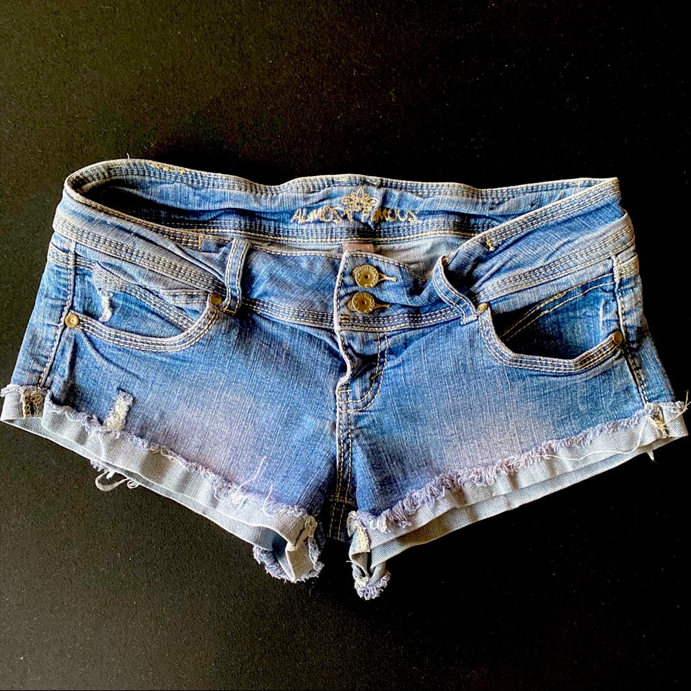 ALMOST FAMOUS  Jean Shorts